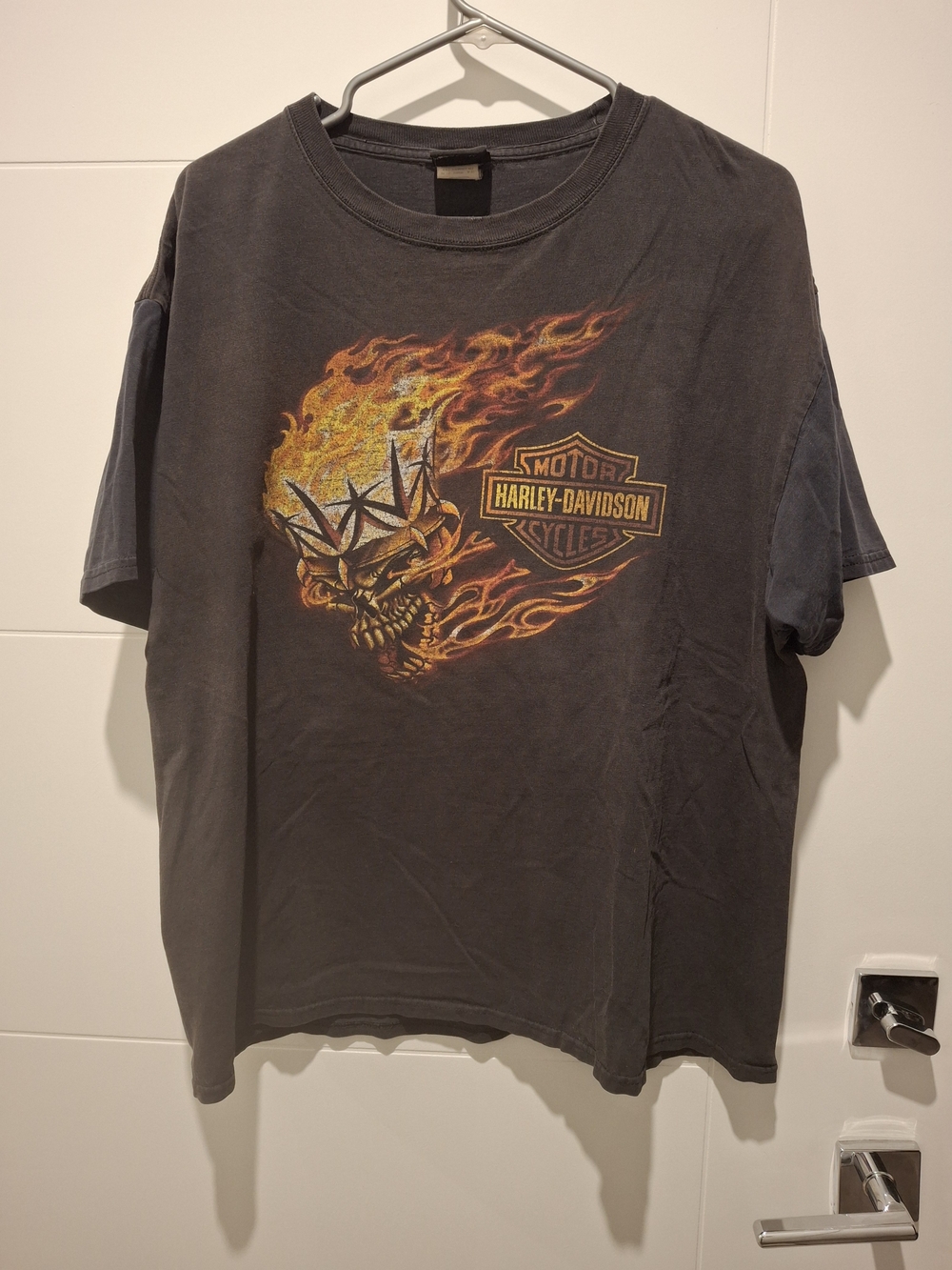 Harley-Davidson Black Short-Sleeve Tee with Flaming Skull Graphic
